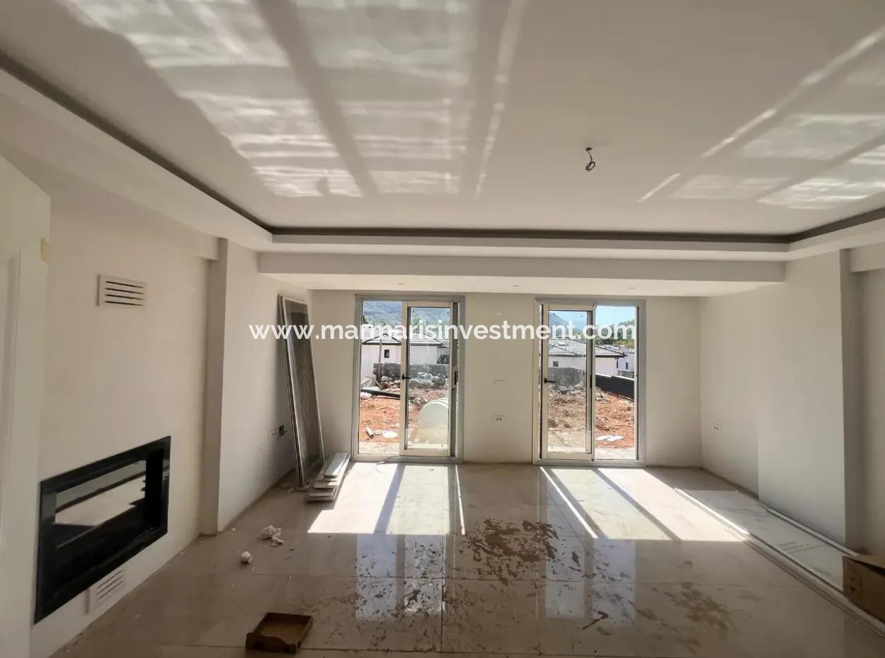 3 Zimmer 3 Bäder 160M2 Villa Mit Waldblick Zum Verkauf In Marmaris Çetibeli Mahallesi 400M2 Grundstück Mit Freistehendem Pool