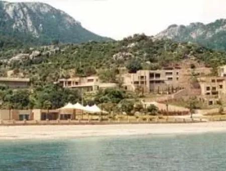 Marmaris,Urlaub, Dorf, Gebaut Auf Einem Grundstück Von 100000M2 Te Hubschrauberlandeplatz Zur Verfügung