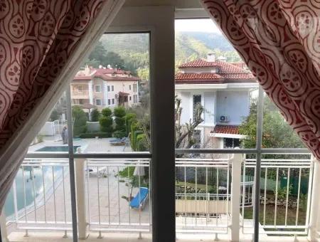 Marmaris İçmeler Yüzme Havuzlu Lüks 3 Oda 1 Salon Dubleks Daire