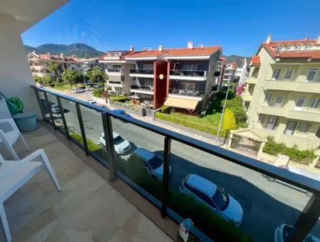 Marmaris Merkezinde Denize Yakın 2 Oda 1 Salon Yeni Bina Üst Dubleks Çift Banyo 90 M2 Satılık Daire