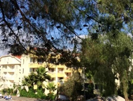 Marmaris Merkezinde Satılık 33 Oda Otel Denize Yakın